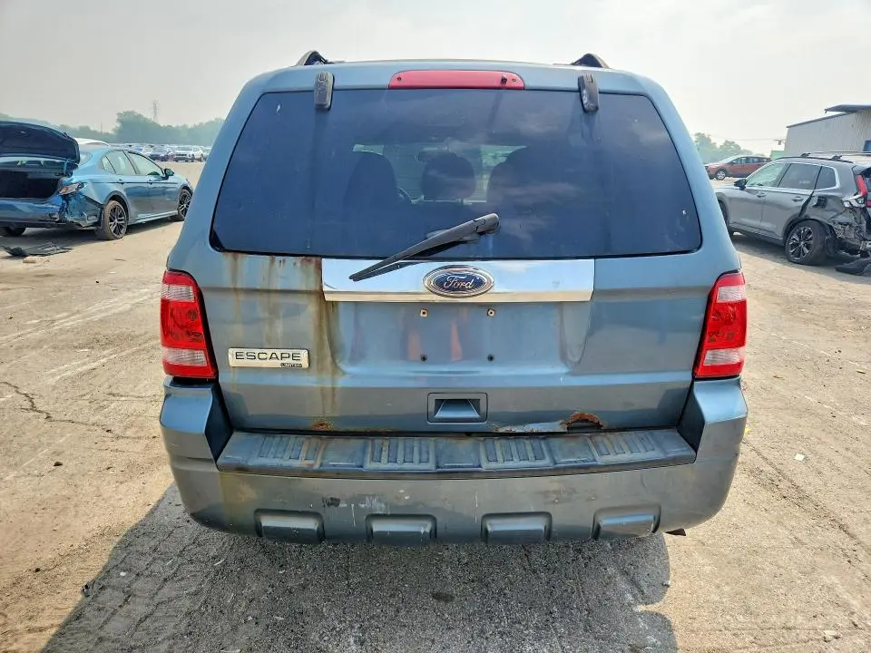 2012 FORD ESCAPE LIMITED  