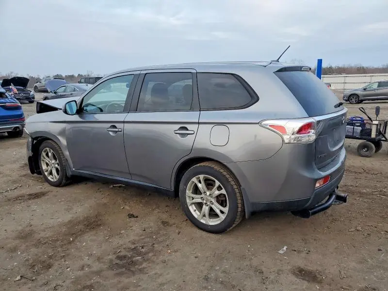 2014 MITSUBISHI OUTLANDER SE  