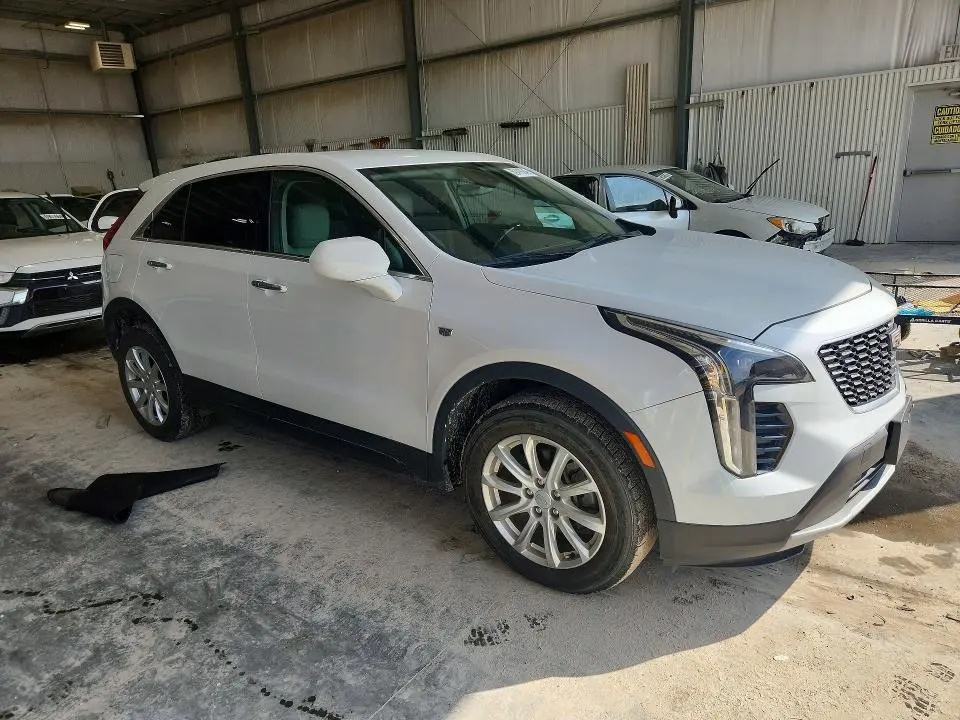 2019 CADILLAC XT4 LUXURY  