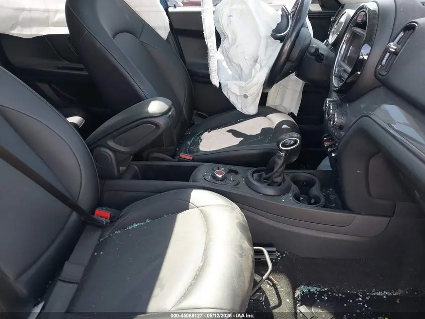 2018 MINI COUNTRYMAN COOPER