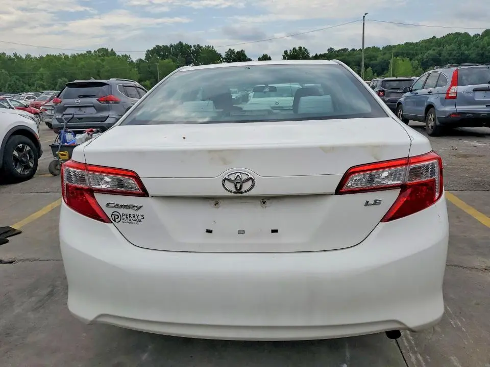 2012 TOYOTA CAMRY LE  