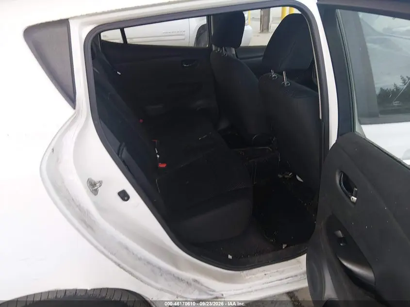2013 NISSAN LEAF S