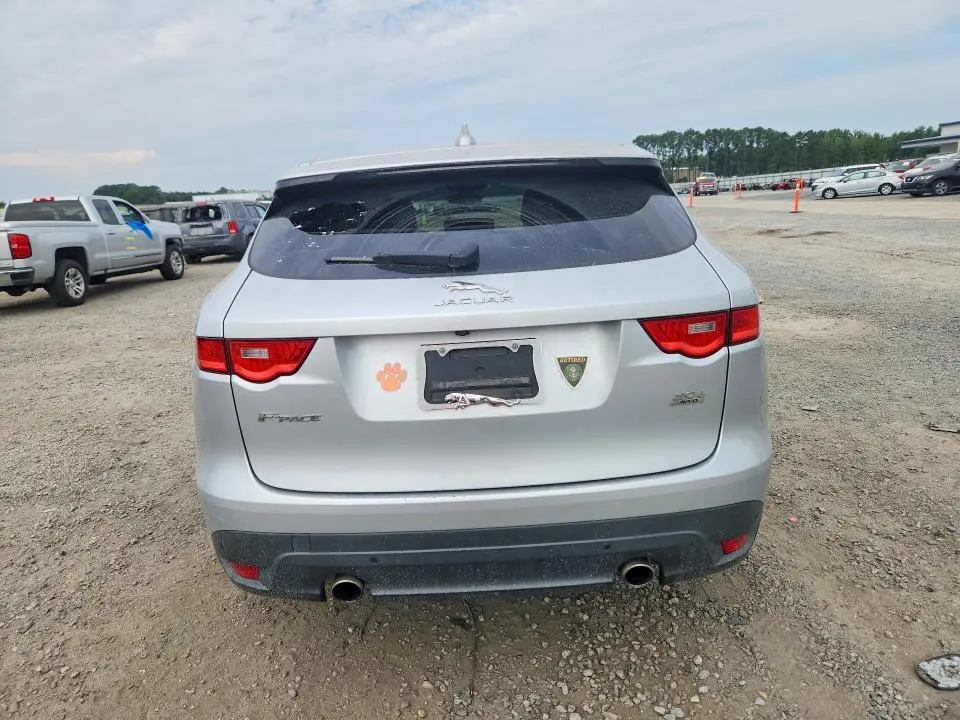 2019 JAGUAR F-PACE PRESTIGE  
