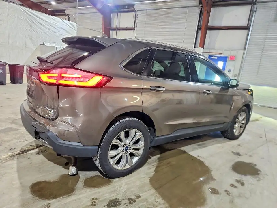 2019 FORD EDGE TITANIUM  