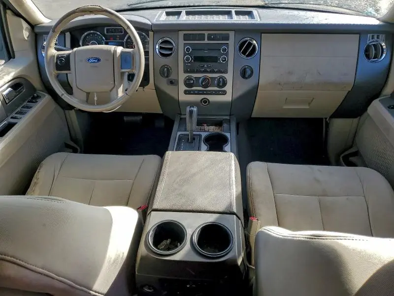 2010 FORD EXPEDITION EL XLT  