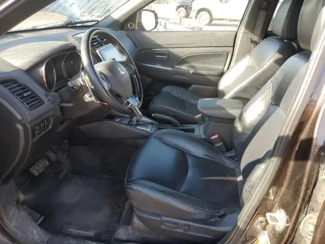 2021 MITSUBISHI RVR SE