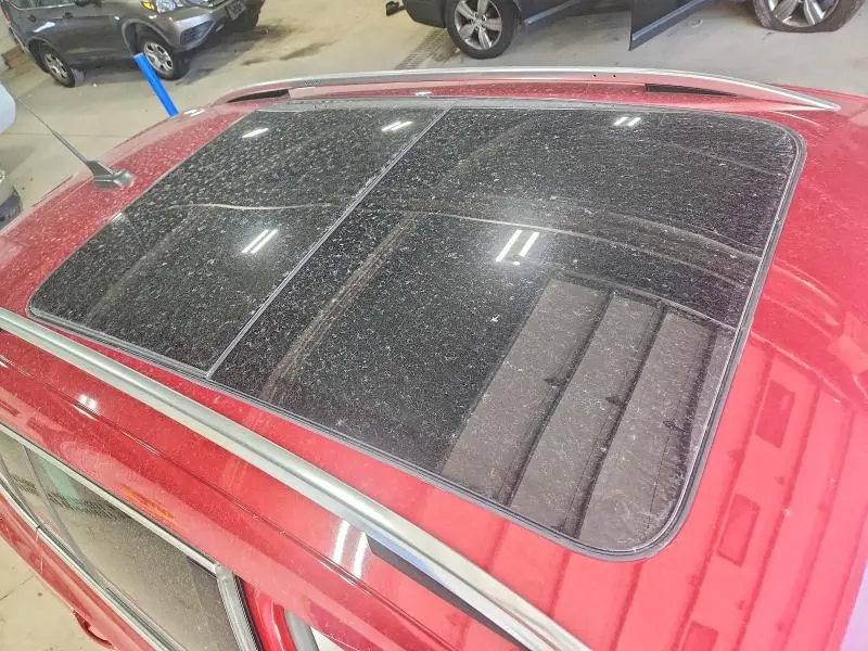 2011 VOLKSWAGEN TIGUAN S  