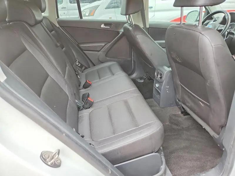 2017 VOLKSWAGEN TIGUAN S  
