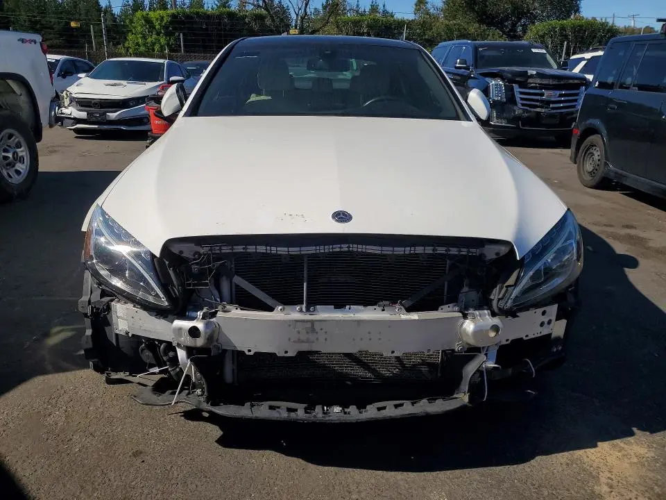 2018 MERCEDES-BENZ C 300  