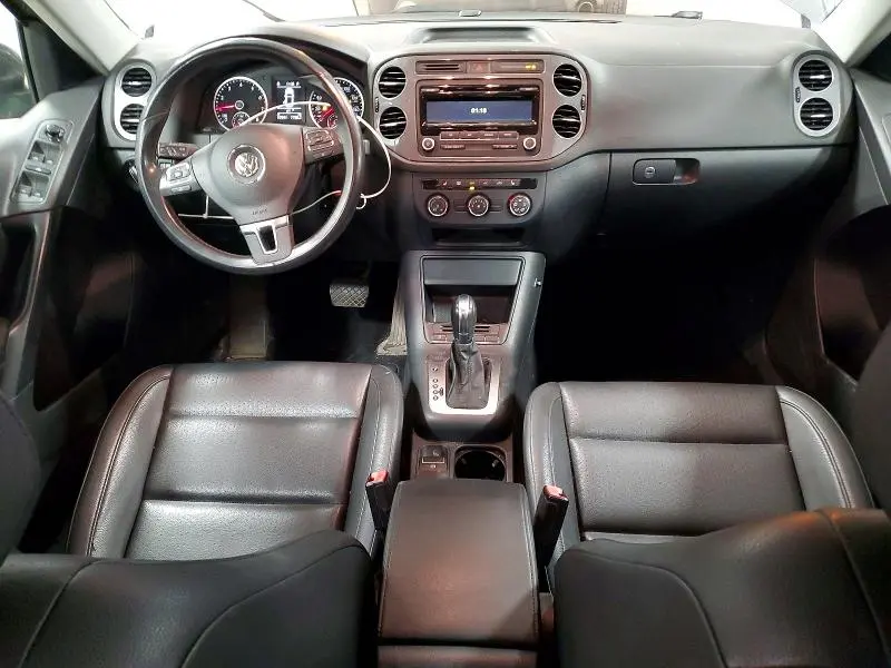 2014 VOLKSWAGEN TIGUAN S  