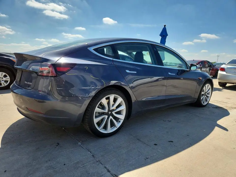 2020 TESLA MODEL 3   
