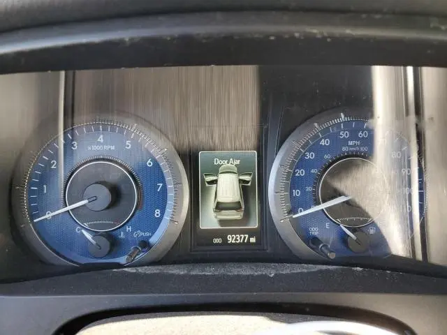 2019 TOYOTA SIENNA XLE  
