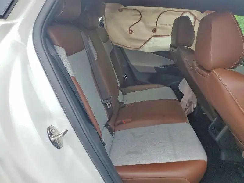 2024 VOLKSWAGEN ID.4   