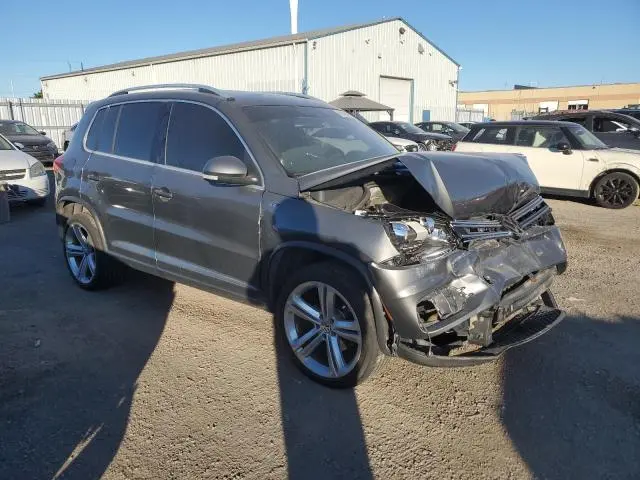 2014 VOLKSWAGEN TIGUAN S  