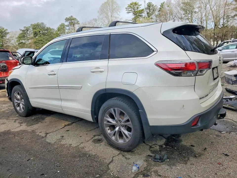 2014 TOYOTA HIGHLANDER XLE  