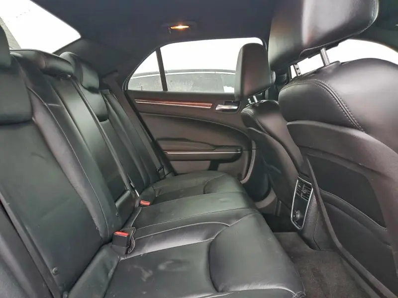 2012 CHRYSLER 300 LIMITED  