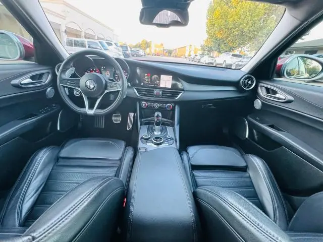 2017 ALFA ROMEO GIULIA TI Q4  