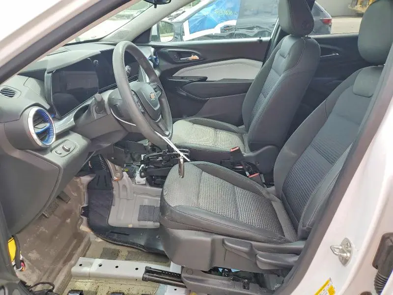 2025 CHEVROLET TRAX 1LT  