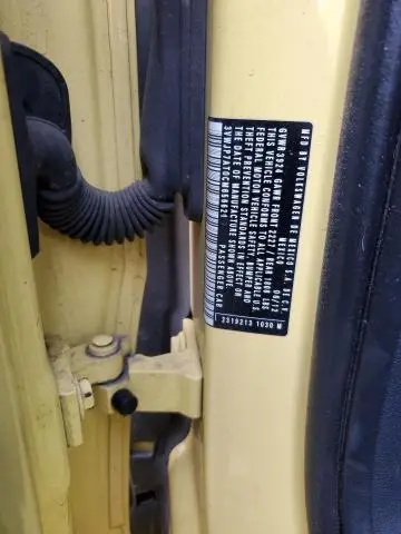 2012 VOLKSWAGEN BEETLE   