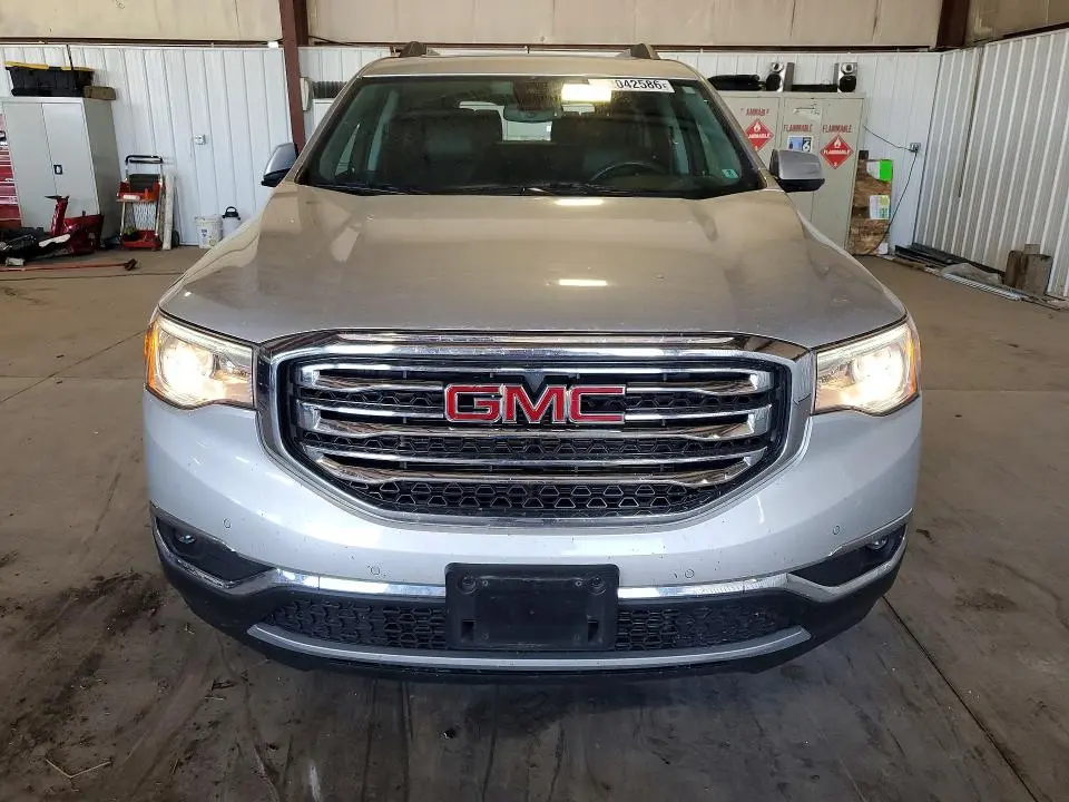 2019 GMC ACADIA SLT-2  