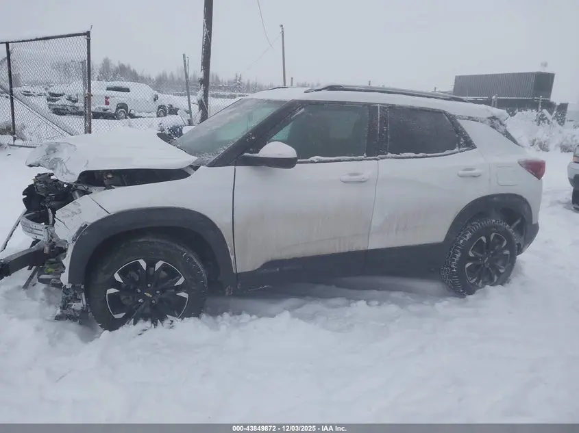 2022 CHEVROLET TRAILBLAZER AWD LT