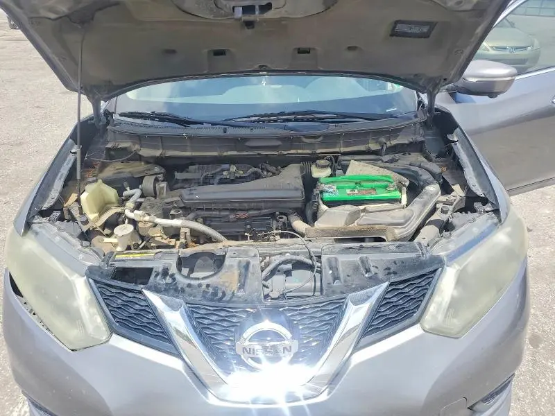 2015 NISSAN ROGUE SV  
