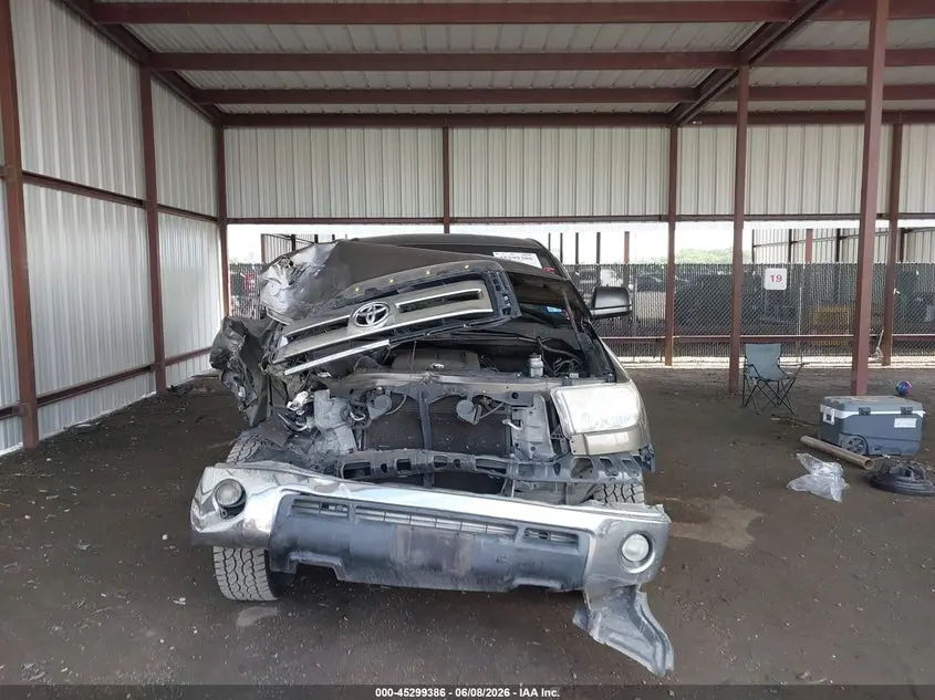 2013 TOYOTA TUNDRA GRADE 4.6L V8