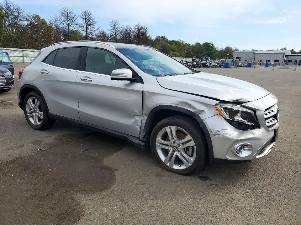 2018 MERCEDES-BENZ GLA 250 4MATIC  