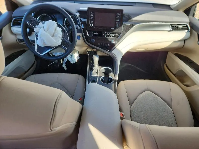 2020 TOYOTA CAMRY BASE  