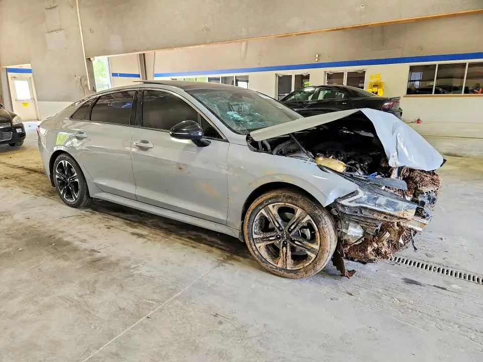 2023 KIA K5 GT LINE  