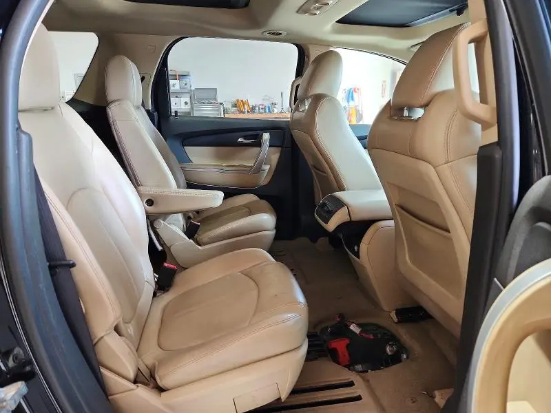 2012 GMC ACADIA SLT-1  
