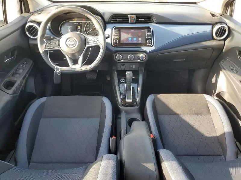 2024 NISSAN VERSA SV  
