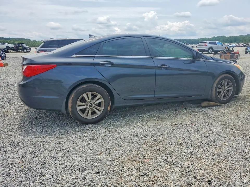 2012 HYUNDAI SONATA GLS  