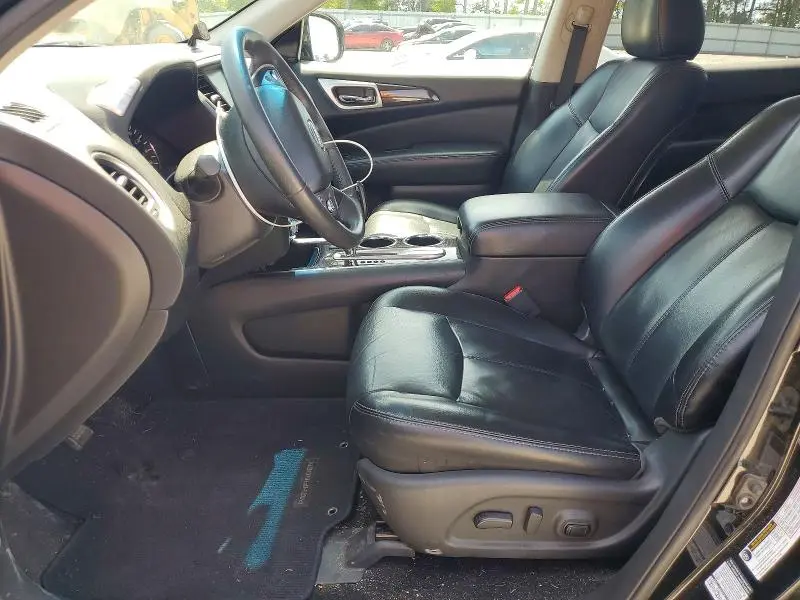2015 NISSAN PATHFINDER SL  