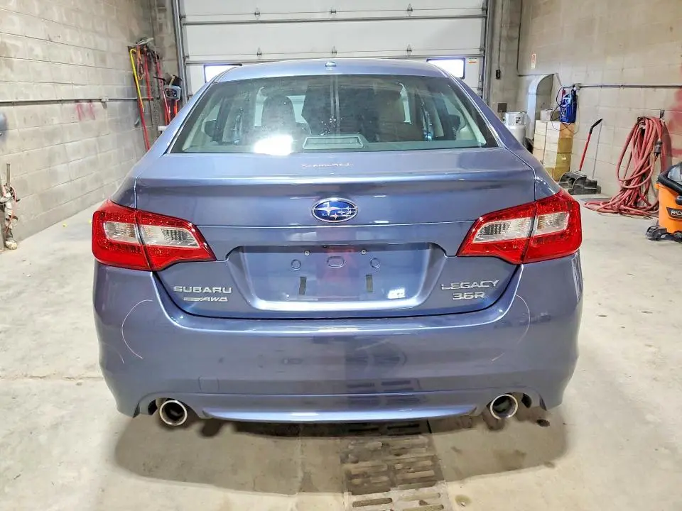 2015 SUBARU LEGACY 3.6R LIMITED  