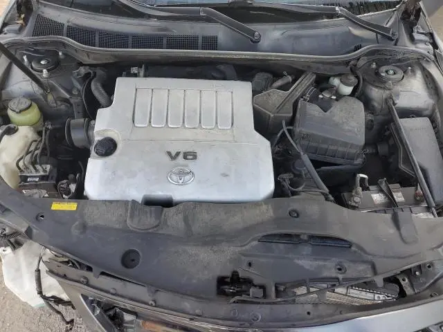 2011 TOYOTA CAMRY SE