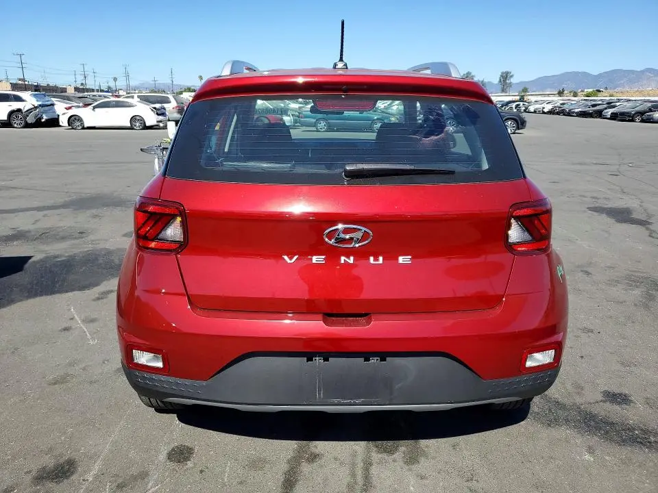 2024 HYUNDAI VENUE SEL  