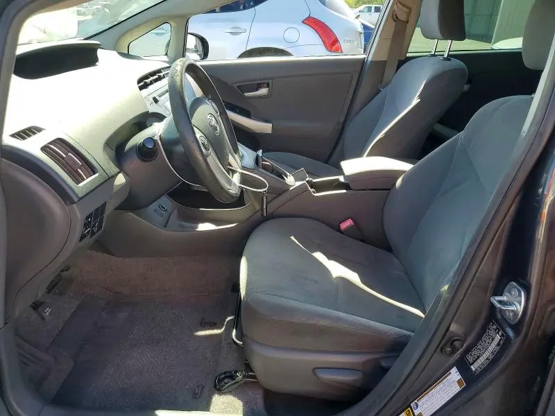 2010 TOYOTA PRIUS II  