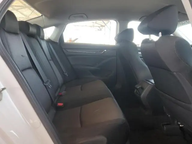 2020 HONDA ACCORD LX  