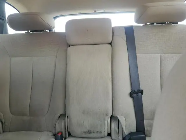 2010 HYUNDAI SANTA FE GLS  
