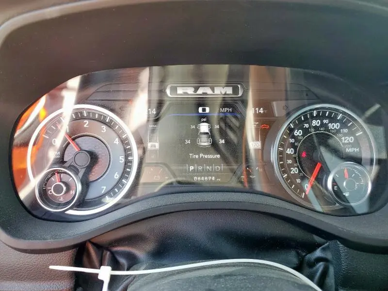 2022 RAM 1500 BIG HORN/LONE STAR  