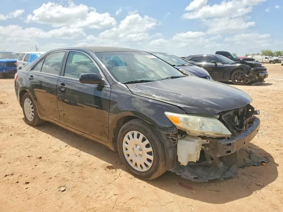 2011 TOYOTA CAMRY BASE  