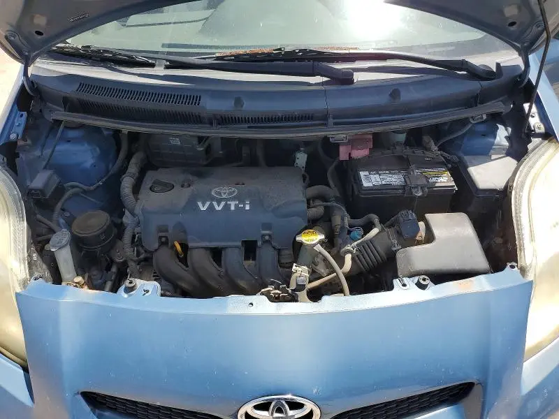 2010 TOYOTA YARIS BASE  