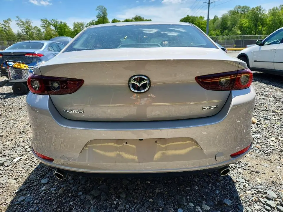 2025 MAZDA 3 PREFERRED  