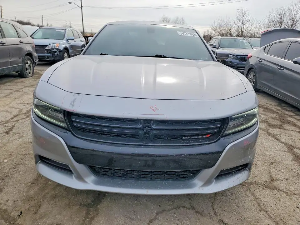 2017 DODGE CHARGER SXT  