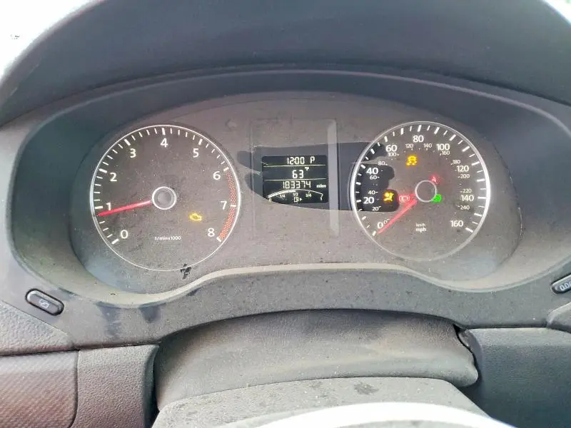 2012 VOLKSWAGEN JETTA SE  