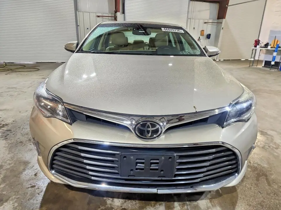 2016 TOYOTA AVALON LIMITED  