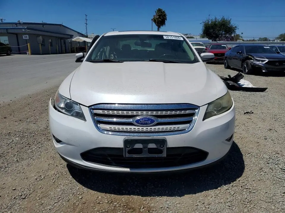 2012 FORD TAURUS SEL  