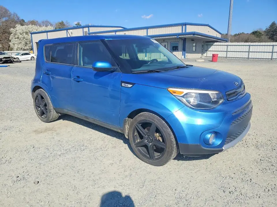 2017 KIA SOUL +  