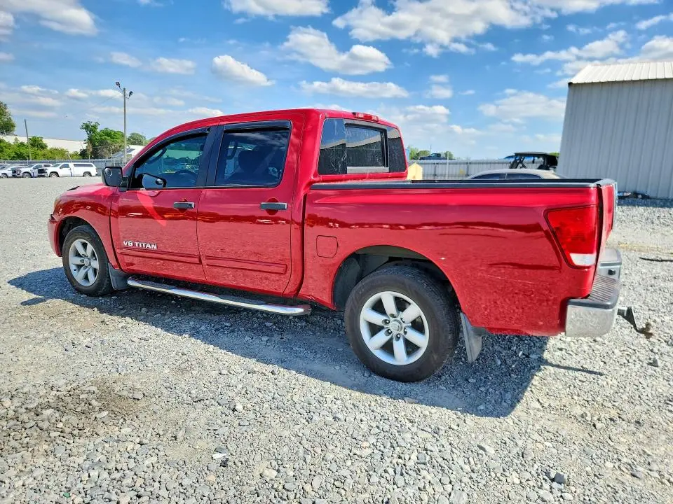 2011 NISSAN TITAN SV  